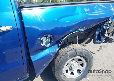 2015 Chevrolet Silverado 1500 Ls/Wt из США, поврежденный, VIN 1GCVKPEH7FZ325188